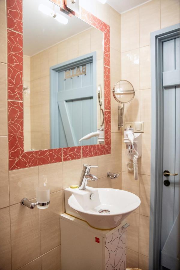 Trapela Areopolis, Boutique Hotel Buitenkant foto