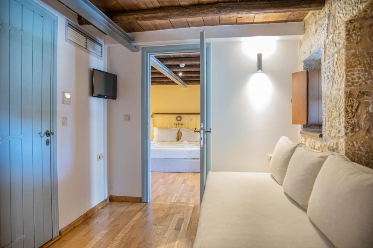 Trapela Areopolis, Boutique Hotel Buitenkant foto