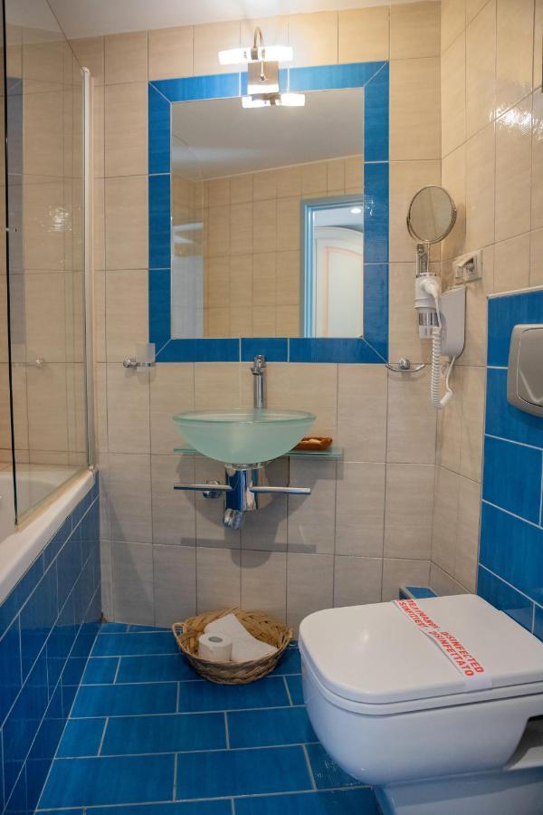 Trapela Areopolis, Boutique Hotel Buitenkant foto