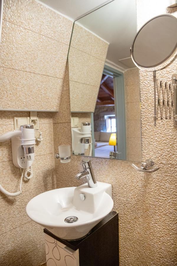 Trapela Areopolis, Boutique Hotel Buitenkant foto