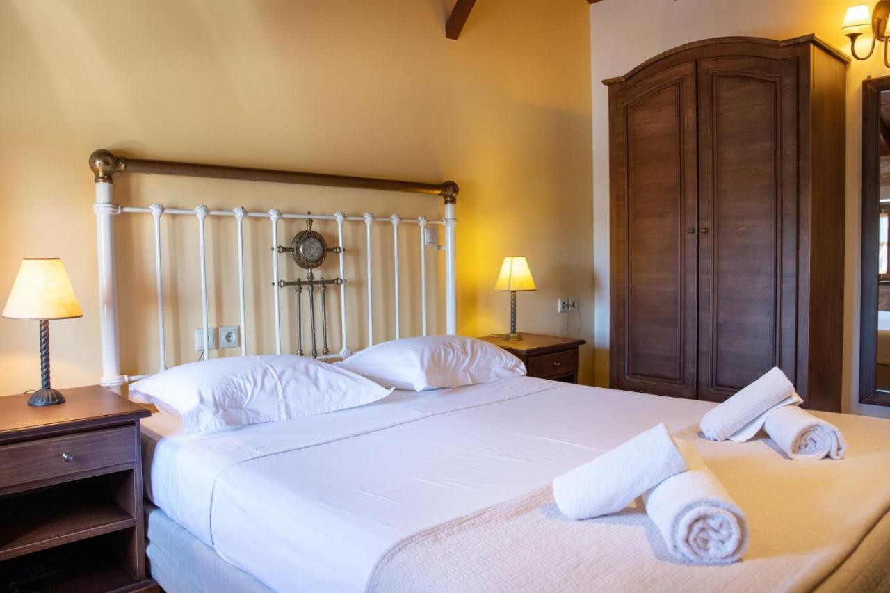 Trapela Areopolis, Boutique Hotel Buitenkant foto