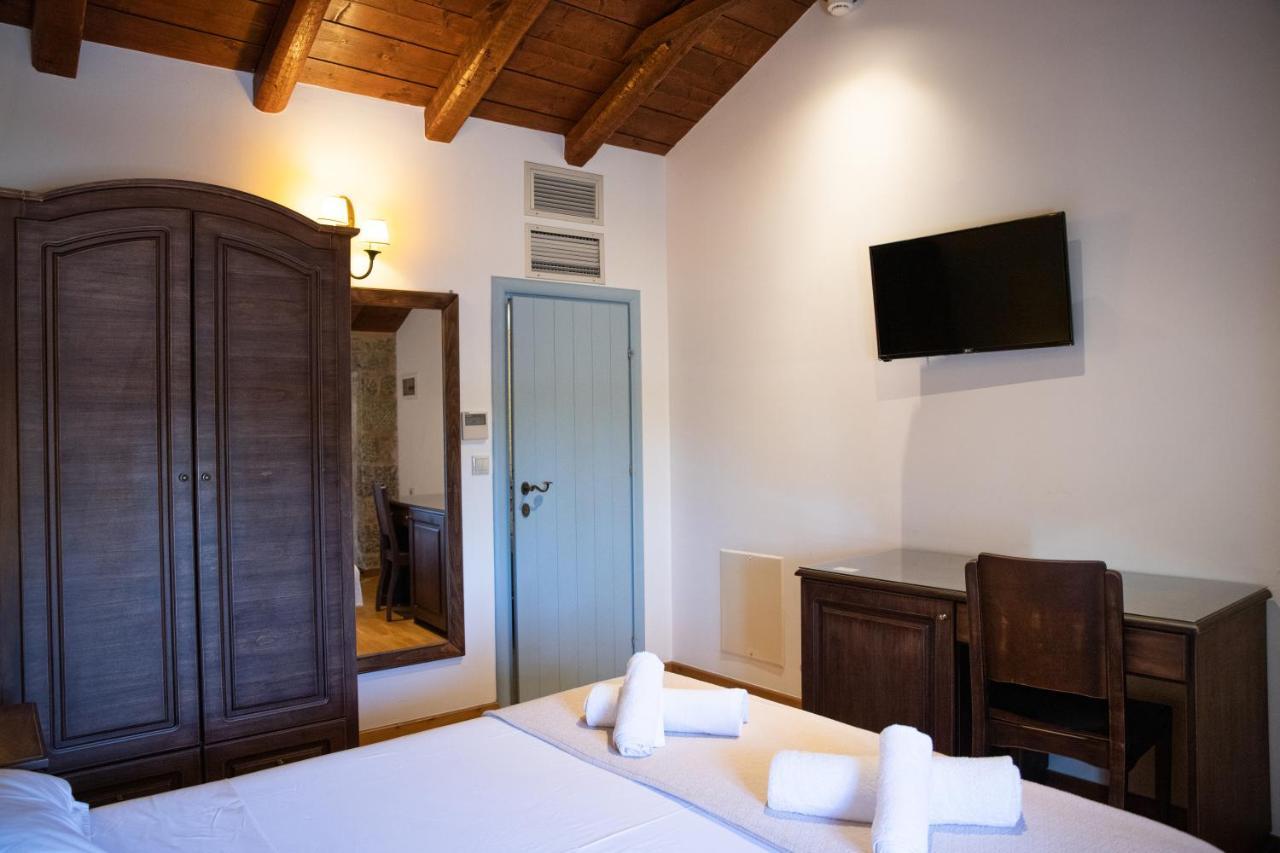 Trapela Areopolis, Boutique Hotel Buitenkant foto