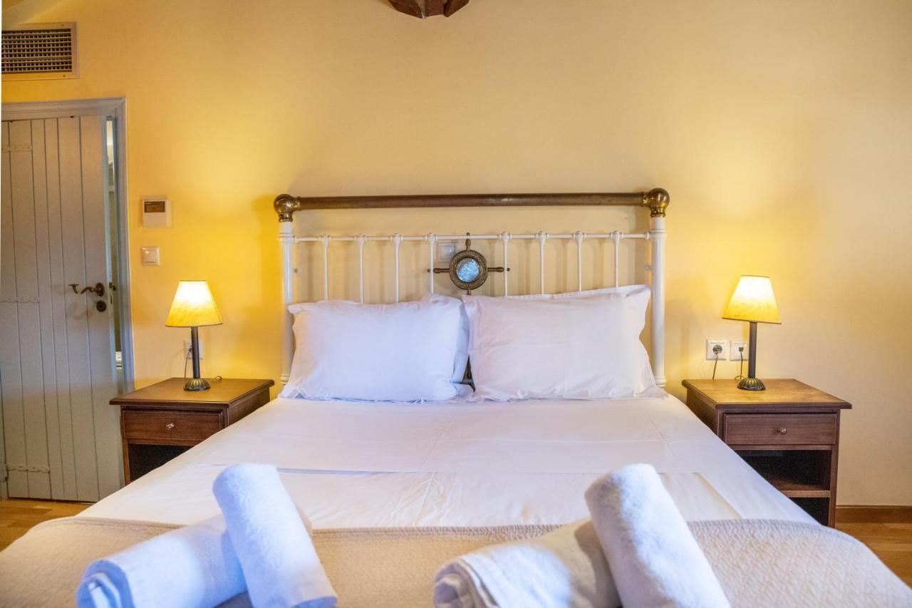 Trapela Areopolis, Boutique Hotel Buitenkant foto